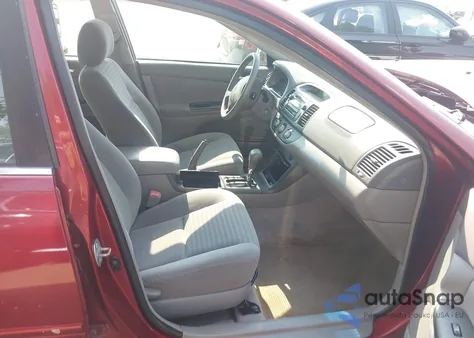 2005 Toyota Camry Le z USA, uszkodzony, nr VIN 4T1BE32KX5U426297